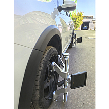 Cтенд сход-развал 3D, 2 камеры х5Мп, электр. лифт, захваты 12”-24”, компакт. антиблик.,Eqtree™, PL-V3D-Lift