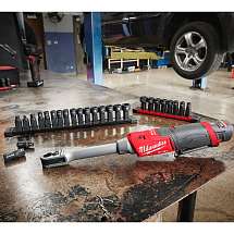 Аккумуляторный бесщеточный угловой гайковерт - трещотка, Milwaukee. M12 FPTR-202X, 4933480754